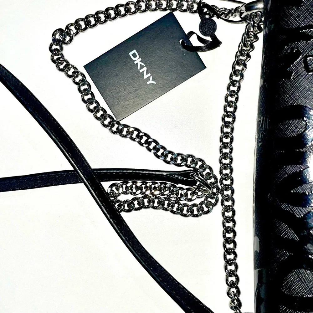 DKNY Sina MD Flap Shoulder Bag Crossbody Handbag with Embossed Logo Graffiti - Picture 6 of 7